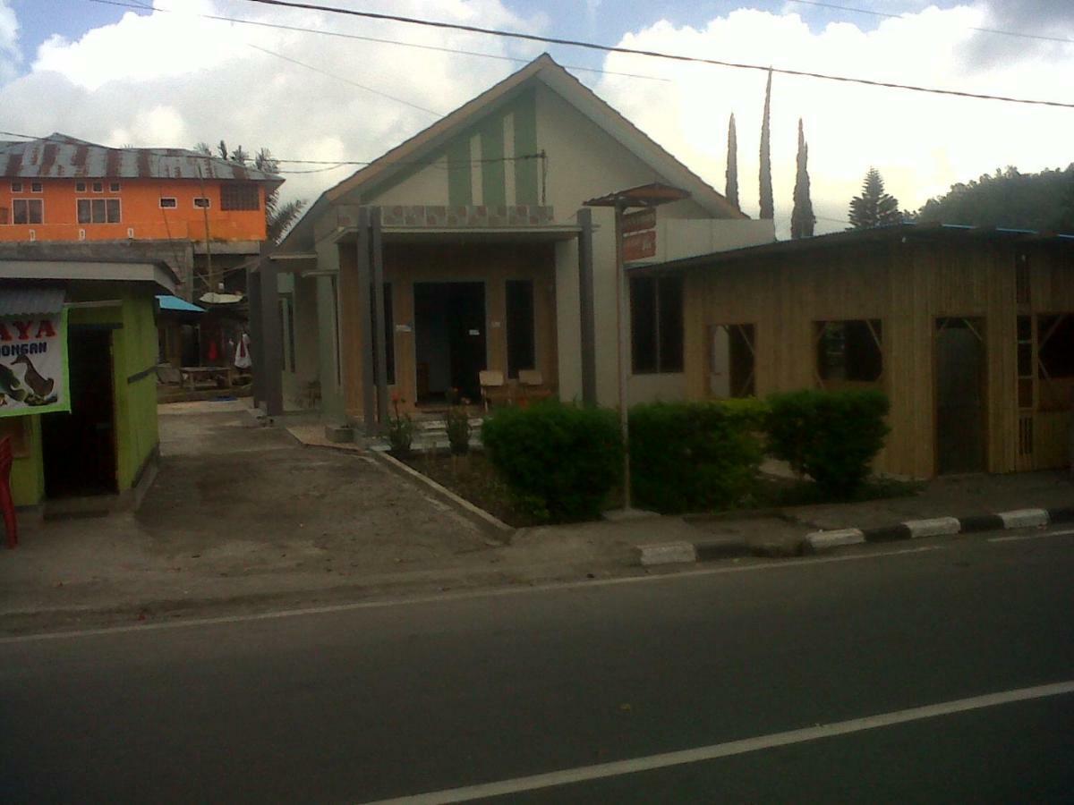 Cinnamon Guest House Bajawa Exterior foto